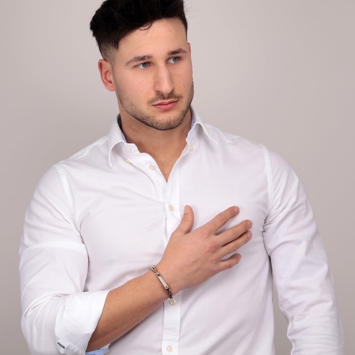 V4HAE40C81BA74B95FFA38B0709896A28F5R7534929P4