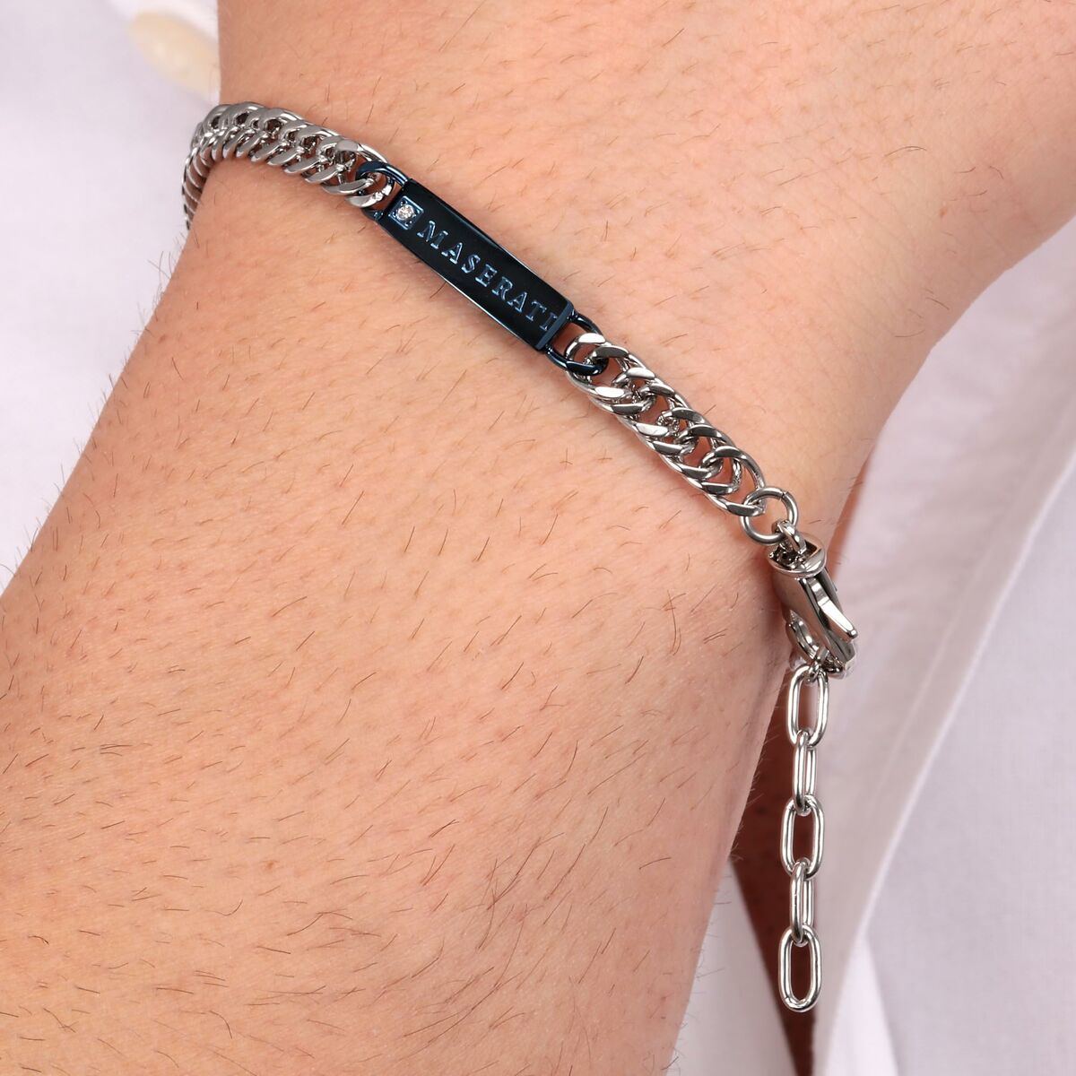 V4H08E6C3A15CEEDFEFDC6418127797978BR6933684P7