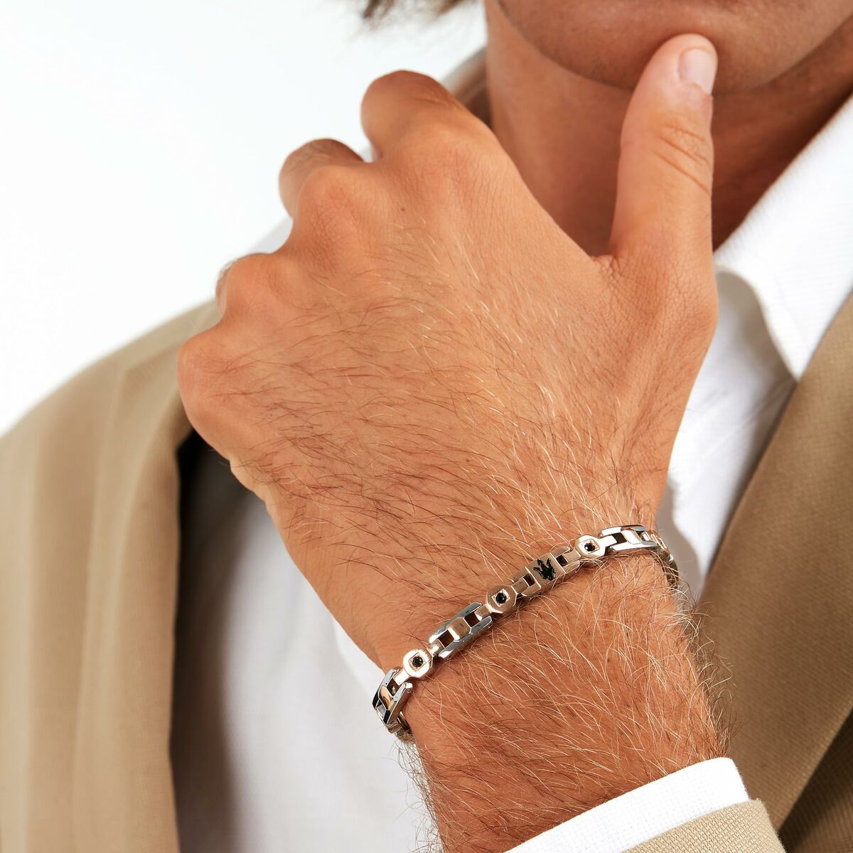 V3H745B187D25BBA57FD7EB65146C5B498DR6933615P7