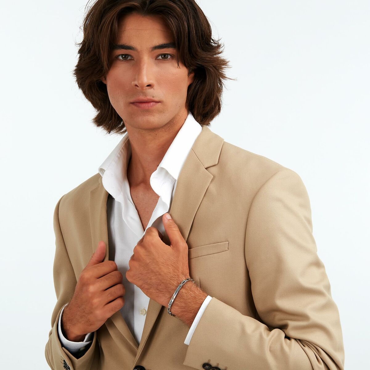 V3HF66E315623F3E408063D885345474FE6R6933768P5