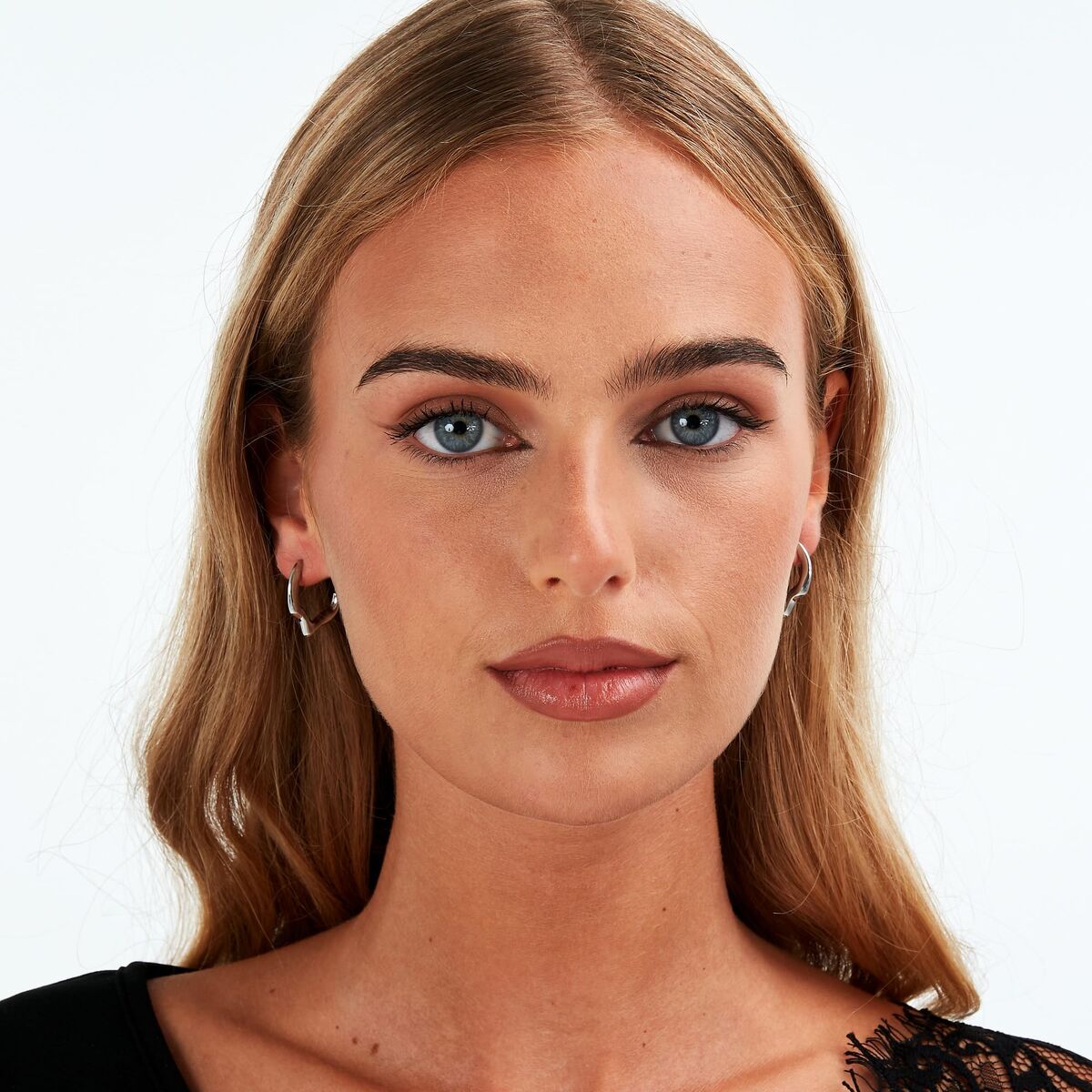 V4HAA23620BAD72FB3932B99B0BEBA90808R7535120P5