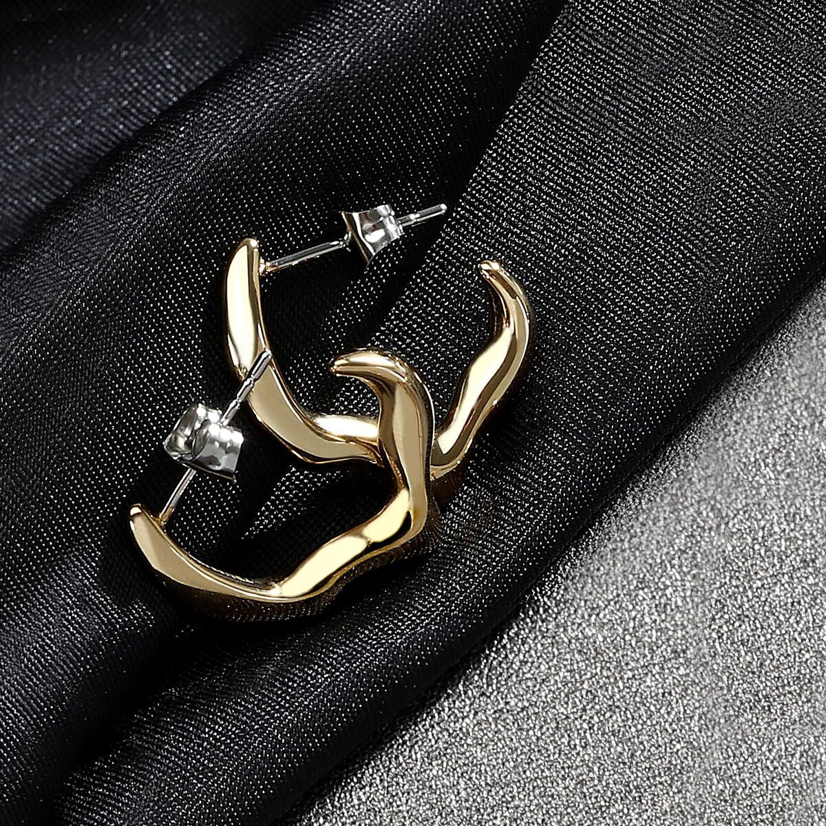 V4H3A2F9B7665D681A05E69CF9867C6D17DR7535116P7